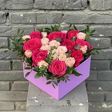 Цветочная композиция из Розы в коробке в Холме