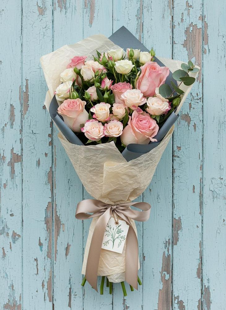 Букет цветов из: Розы в Холме