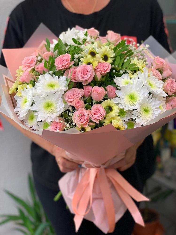 Букет цветов из: Розы и Хризантемы в Холме