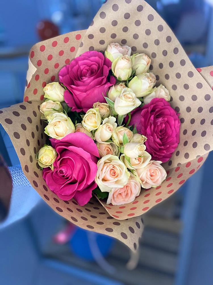 Букет цветов из: Розы в Холме