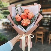 Букет цветов из:  Розы #REPLACE_PRED# Холме