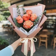 Букет цветов из:  Розы в Холме