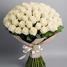 Букет 101 беля роза Белоснежка в Холме