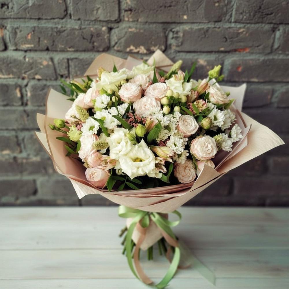 Букет цветов из: Альстромерии, Розы и Хризантемы в Холме