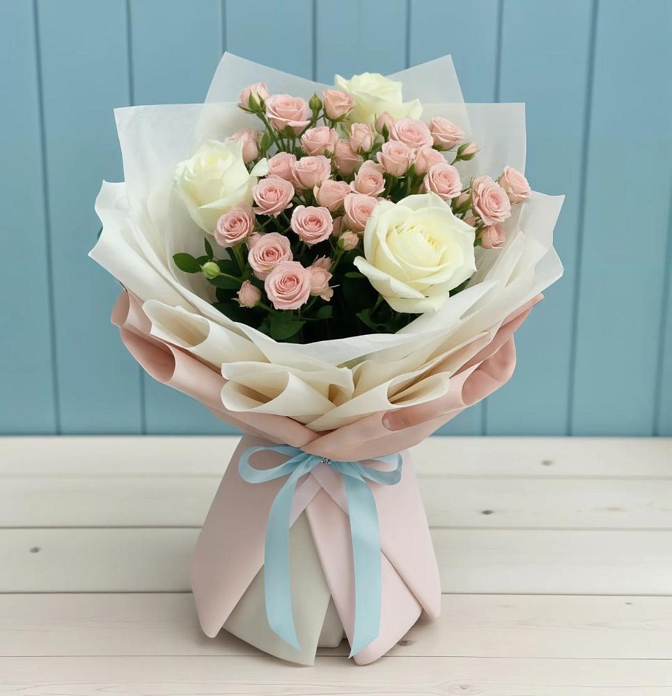 Букет цветов из: Розы в Холме